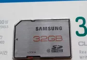 미리보기 그림 - 삼성 SDHC Essential 32GB Class 10